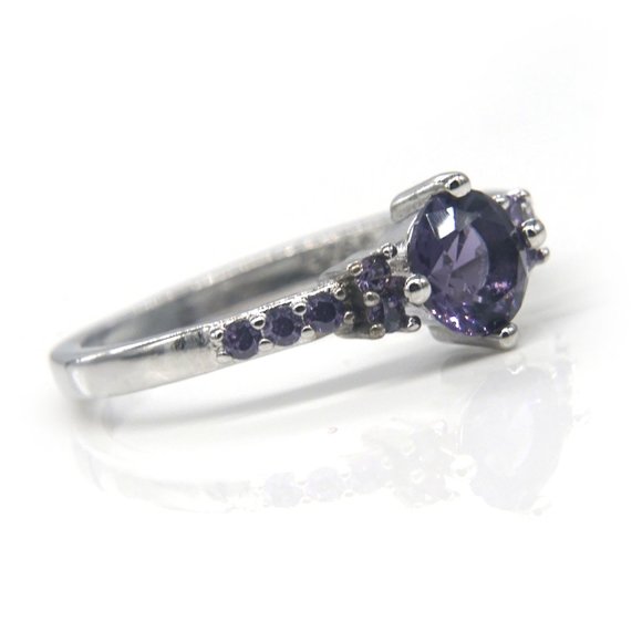 My Bead Emporium Jewelry - Silver Ring with Amethyst stone